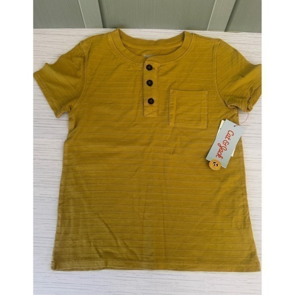 Cat & Jack Boys Tan Yellow Henley Short Sleeve Textured Stripe Shirt 5T NWT